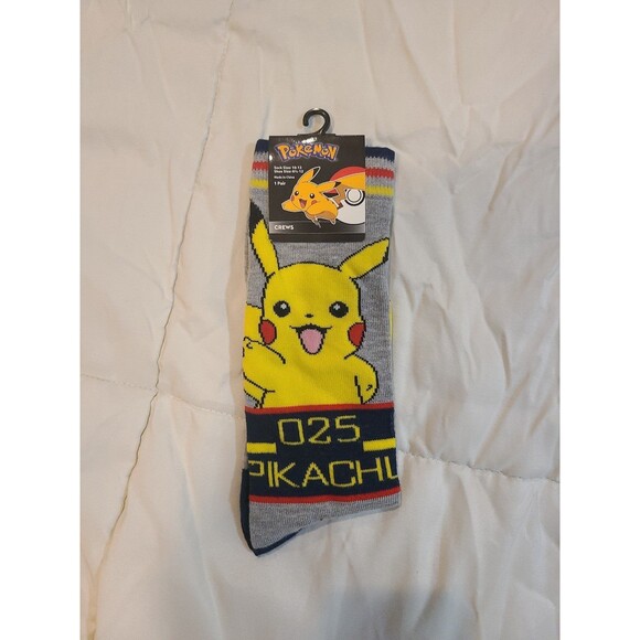 Pokemon Pikachu Crew Socks - Picture 1 of 4